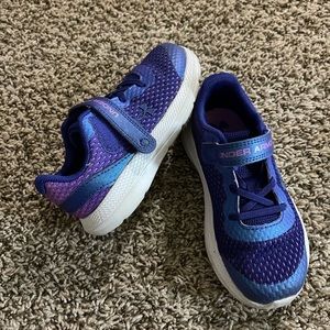 Under armor girls shoes